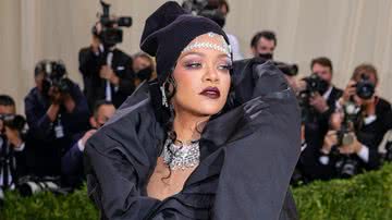 Rihanna exibe barrigão em look transparente na festa de Jay-Z: - Foto/Getty Images