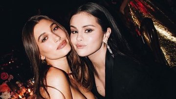 Hailey Bieber e Selena Gomez posam juntas - Reprodução/Instagram