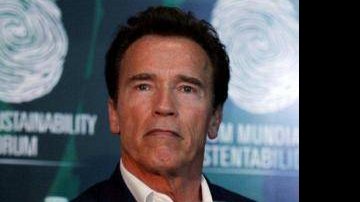 Arnold Schwarzenegger - AgNews