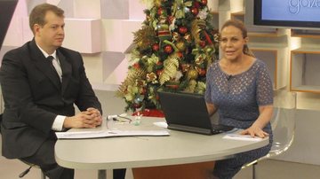 Marcelo Bausells conversa sobre varizes com Claudete Troiano, durante atração da TV Gazeta, na capital paulista.