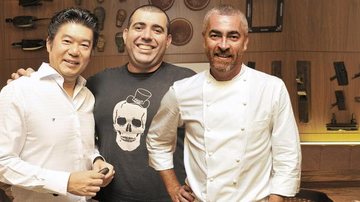 Em SP, os chefs Tsuyoshi Murakami e Jefferson Rueda prestigiam lançamento de produtos de Alex Atala.