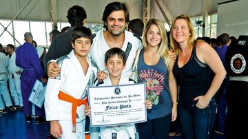 João Camargo se graduou faixa preta de jiu-jítsu em São Paulo - João Passos/Brasil Fotopress