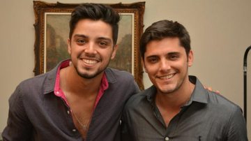 Rodrigo Simas e Bruno Gissoni - Felipe Souto Maior/Divulgação