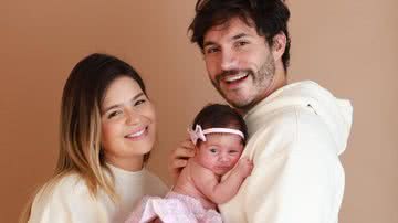 Viih Tube e seu marido, Eliezer, com a filha, Lua - Foto: Reprodução/Instagram @eliezer
