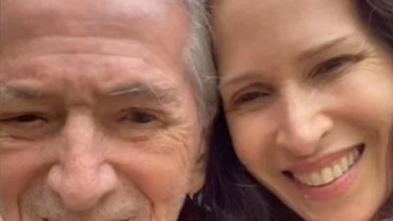 Ingra Liberato e seu pai Chico Liberato, que faleceu aos 87 anos - Foto: Reprodução / Instagram