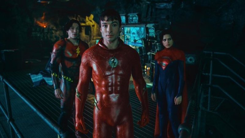 Estrelado por Ezra Miller, novo filme do super-herói da DC Comics chega aos cinemas nesta quinta-feira, 15 - Foto: Reprodução / Instagram