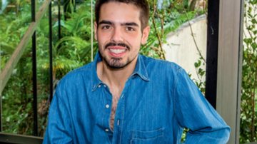 O apresentador João Silva, filho de Faustão, em entrevista à Revista CARAS - Foto: Reprodução/CARAS