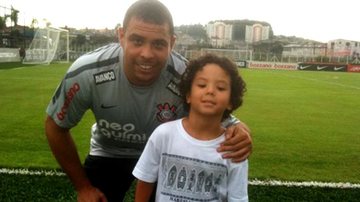 Ronaldo e o filho, Alex - Reprodução/Twitter