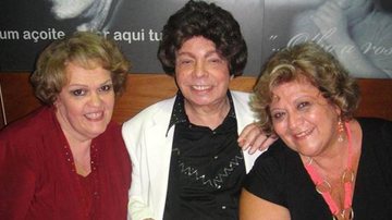 Cauby Peixoto festeja seus 81 anos com amigos e familiares - Maria da Conceição Pereira