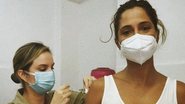 Camila Pitanga toma segunda dose da vacina contra a Covid-19 - Reprodução/Instagram